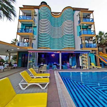 Yade Luxe Hotel 2*