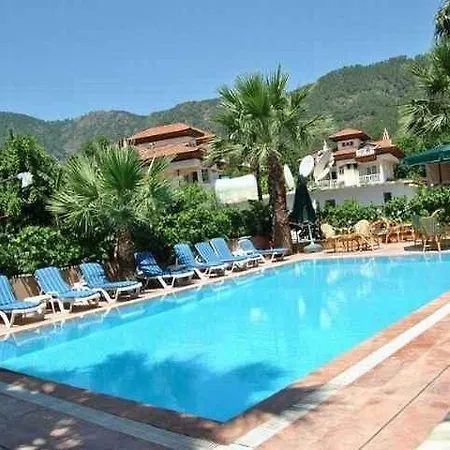 Otel Yade Luxe İçmeler