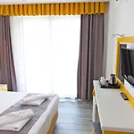 Yade Luxe 2* Icmeler