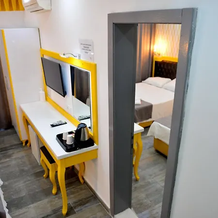 Yade Luxe Hotel
