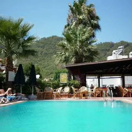 Yade Luxe Hotel