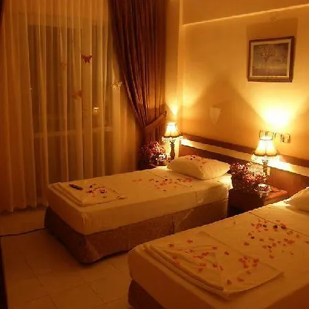 Yade Luxe Hotell İçmeler