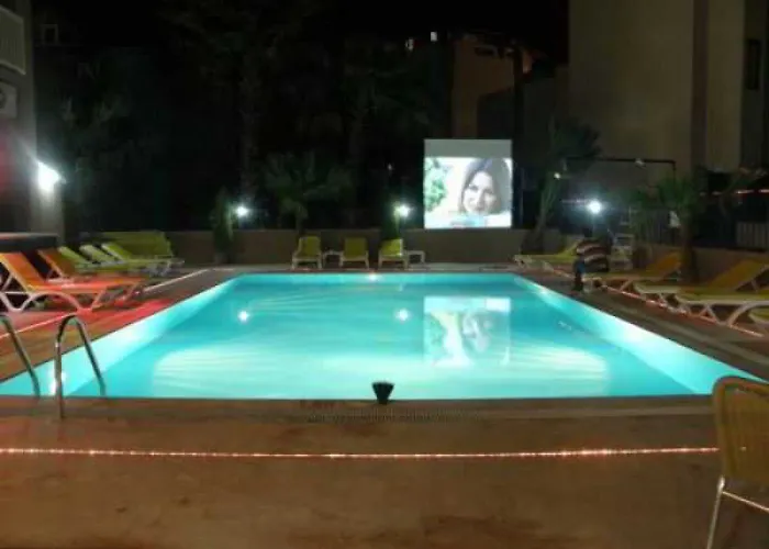 Hotel Yade Luxe İçmeler